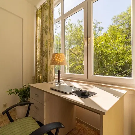 Apartment In The Hearth Of City, Seaview. *