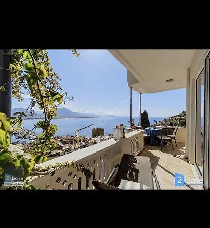 Appartement In The Hearth Of City, Seaview.